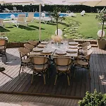 수부르 마리팀 4*