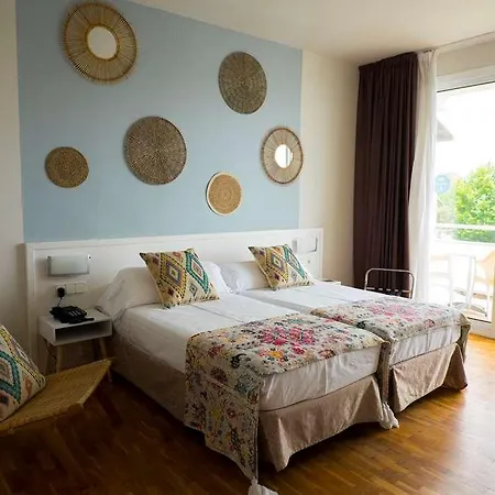 Subur Maritim 4*